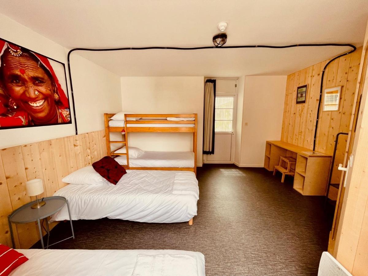 Les Baigneurs Hotel Saint Gilles Croix de vie Bagian luar foto