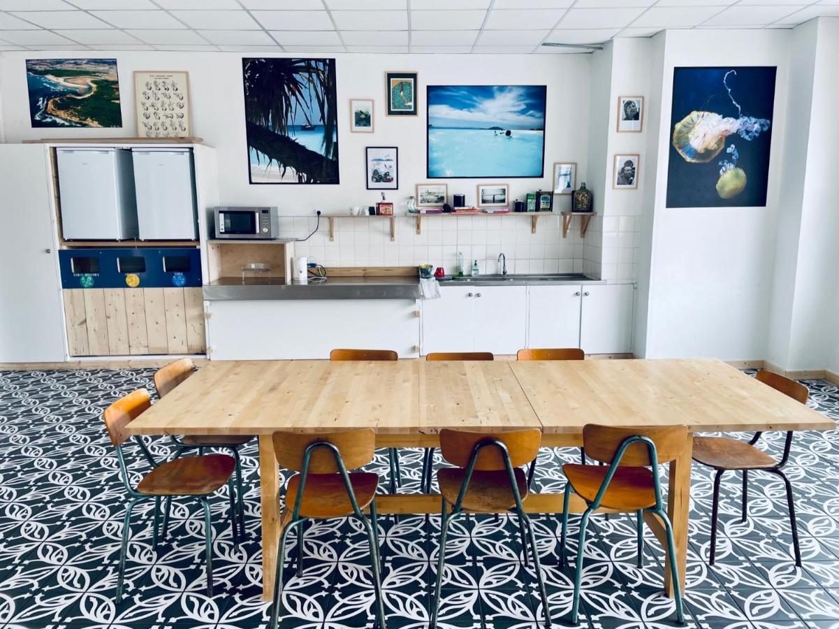 Les Baigneurs Hotel Saint Gilles Croix de vie Bagian luar foto